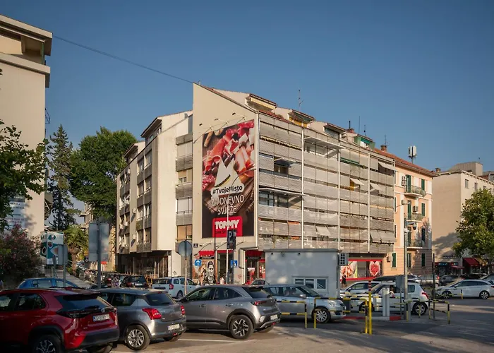 Platz Apartment Split