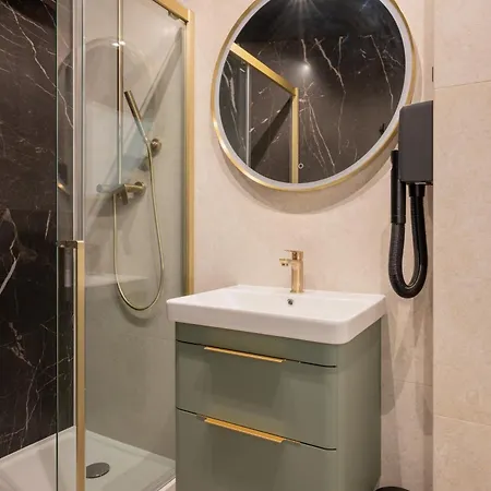Platz Apartment *